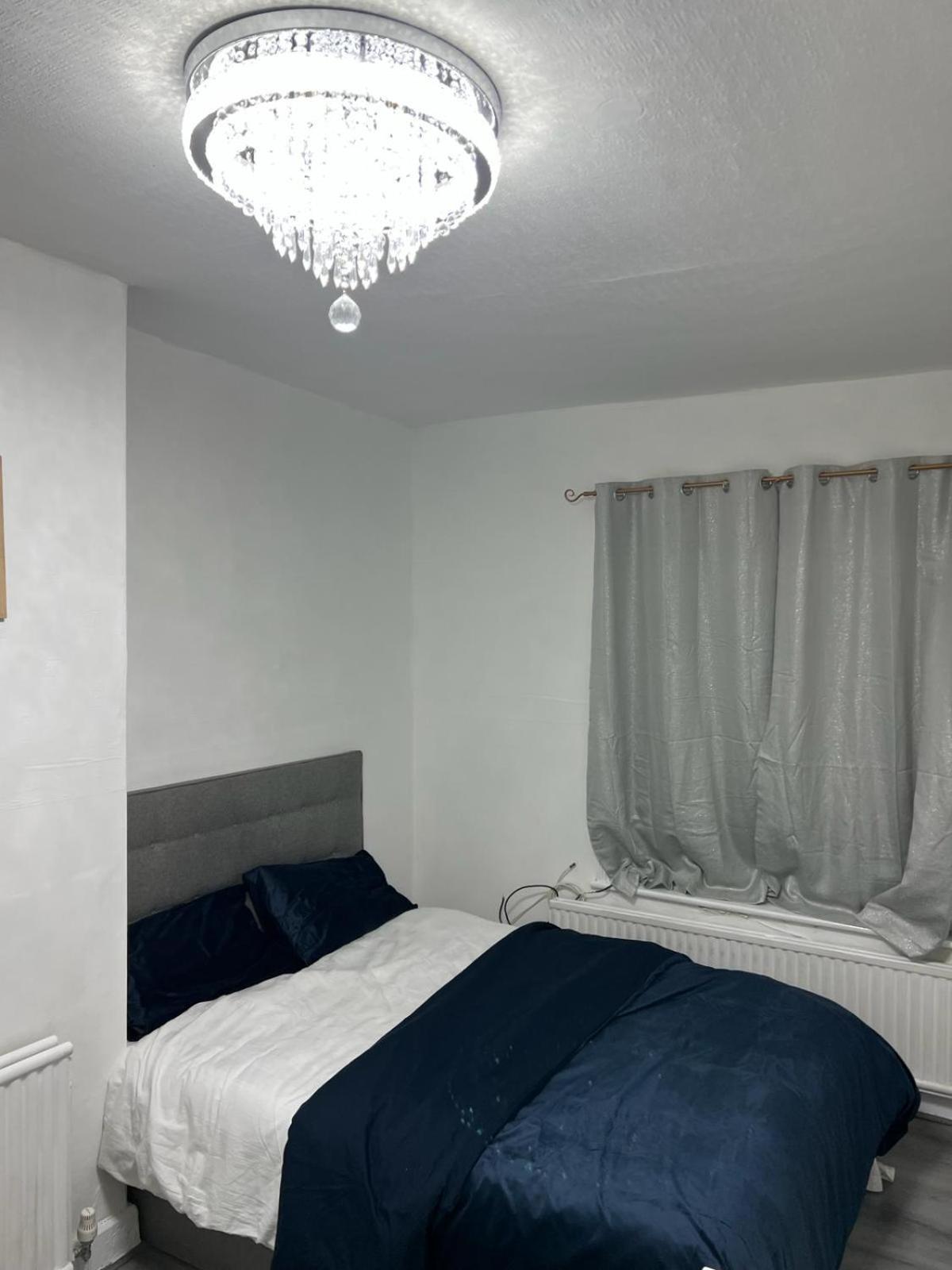 Kosy Roomz Welling ภายนอก รูปภาพ